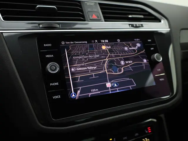 Volkswagen Tiguan 1.5TSI/150PK R-Line DSG 2021 Benzine 11