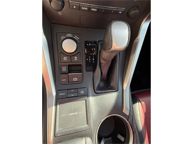 Lexus NX 300h AWD F Sport Line 2014 Hybride Benzine 31