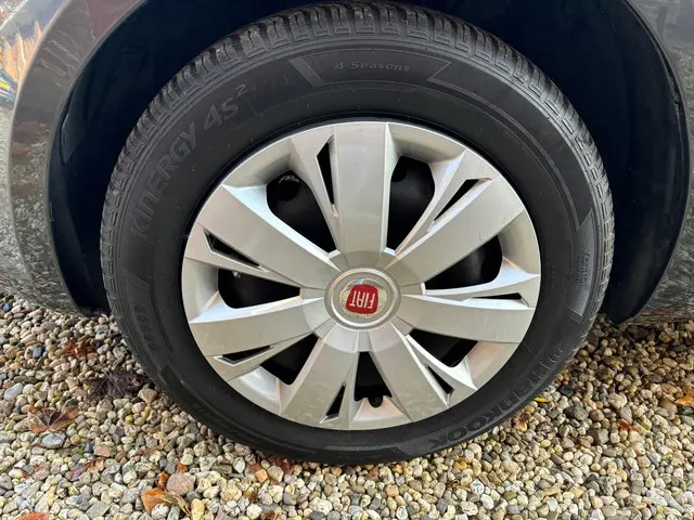 Fiat Punto Evo 1.2 Street | AIRCO | ZEER NETJES | 2014 Benzine 9