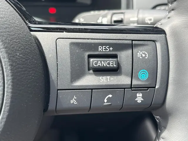 Nissan QASHQAI MHEV 140 MT N-Connecta 2025 Benzine 27