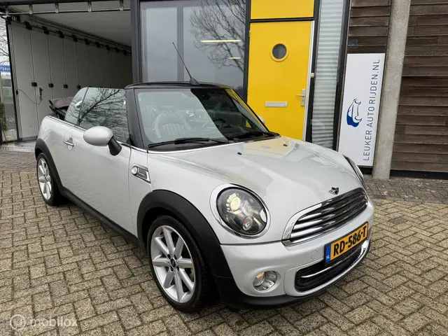 MINI Cooper Cabrio 1.6 Chili 2013 Benzine