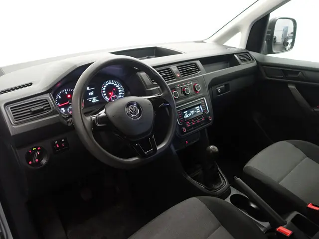 Volkswagen Caddy 2