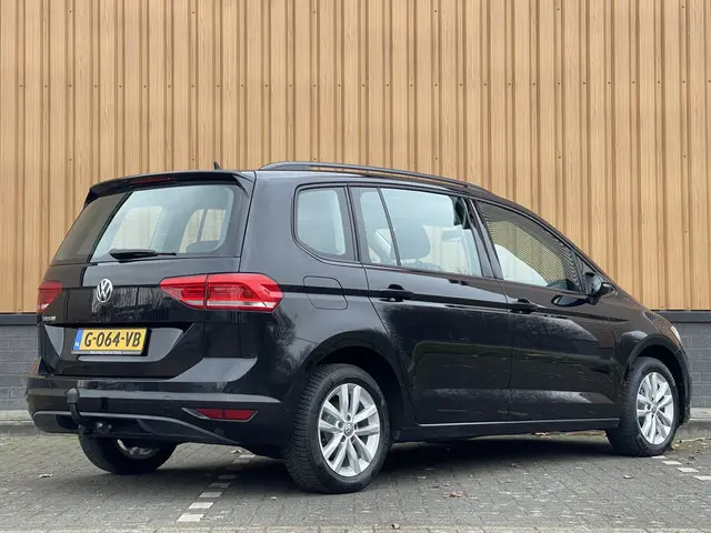 Volkswagen Touran 1.6 TDI SCR Comfortline 7p 2018 Diesel 5