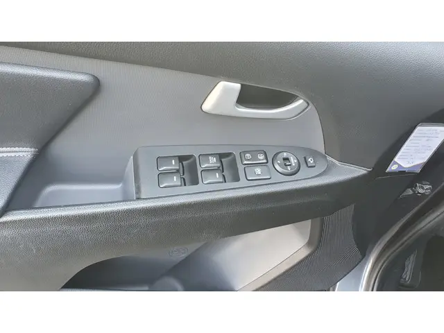 Kia Sportage 1.6 GDI BusinessLine 2015 Benzine 31