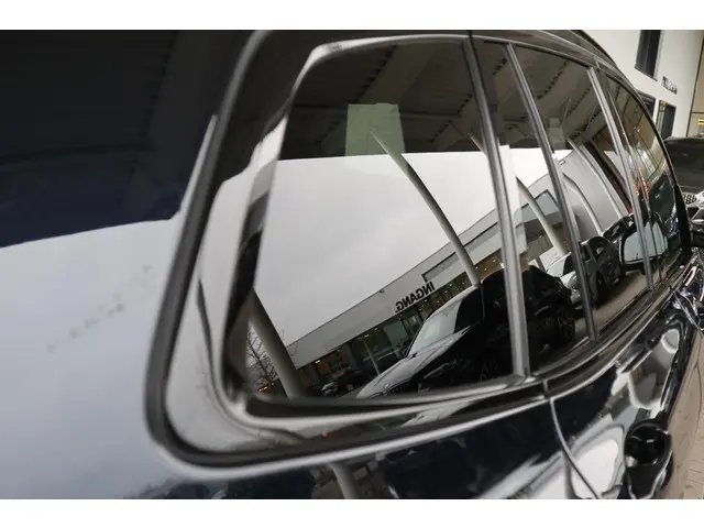 BMW X3 xDrive30e 2023 Hybride Benzine 13