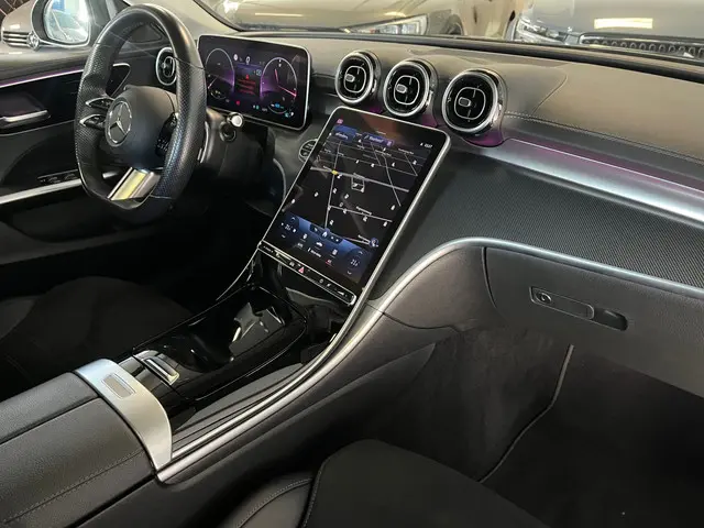 Mercedes-Benz C-Klasse 180 AMG Line 2022 Benzine 10