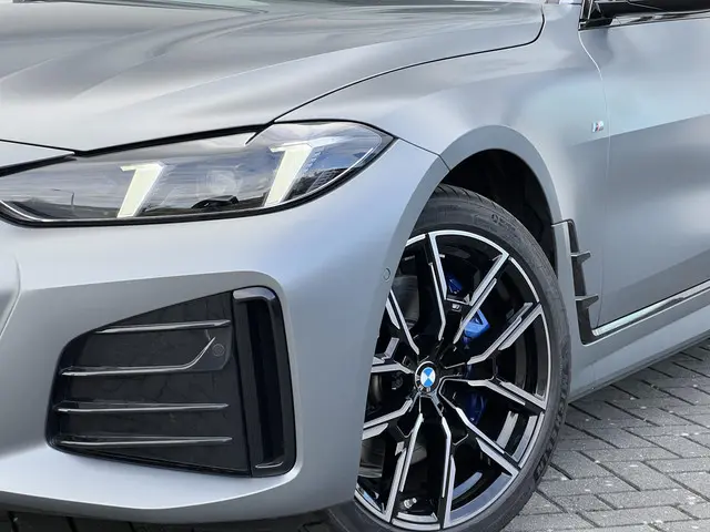 BMW i4 eDrive35 70 kWh 2024 Elektrisch 6