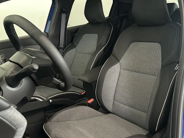 Renault Clio 1.0 TCe 90 Techno 2025 Benzine 6