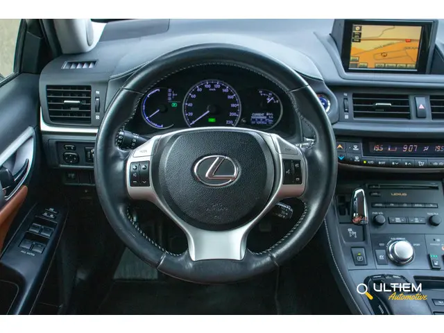 Lexus CT 200h Business Line Pro 2012 Hybride Benzine 14