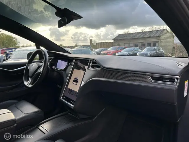 Tesla Model X 100D 6-pers. 2017 Elektrisch 13