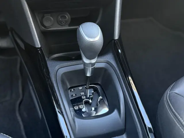 Peugeot 2008 1.2 PureTech Allure 2017 Benzine 24