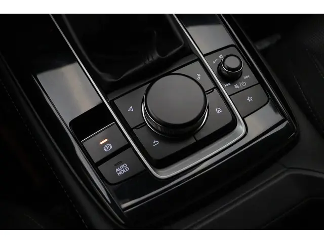 Mazda CX-30 2.0 e-SkyActiv-G M Hybrid 2021 Benzine 33