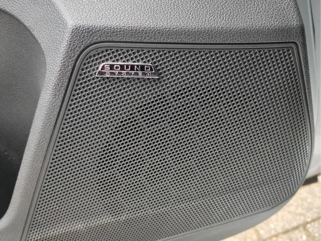 Škoda Kamiq 1.0 TSI Business Edition 2021 Benzine 29