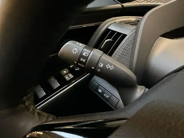 Toyota bZ4X Dynamic 71 kWh automaat 2025 Elektrisch 32