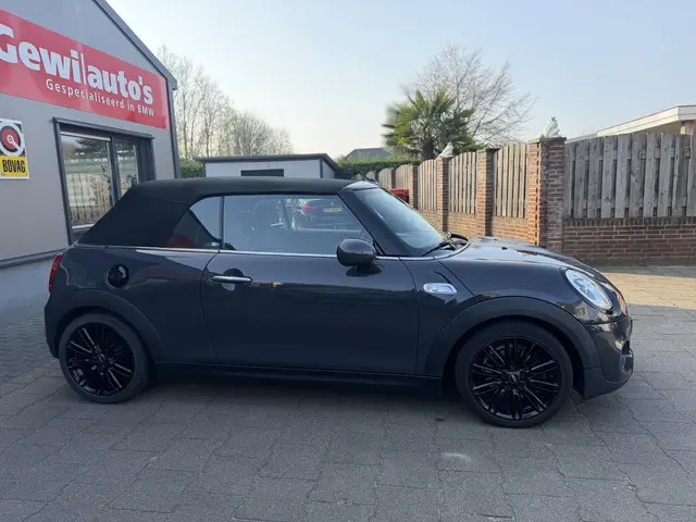 MINI Cooper S Cabrio Mini 2.0 JCW 2017 Benzine 12