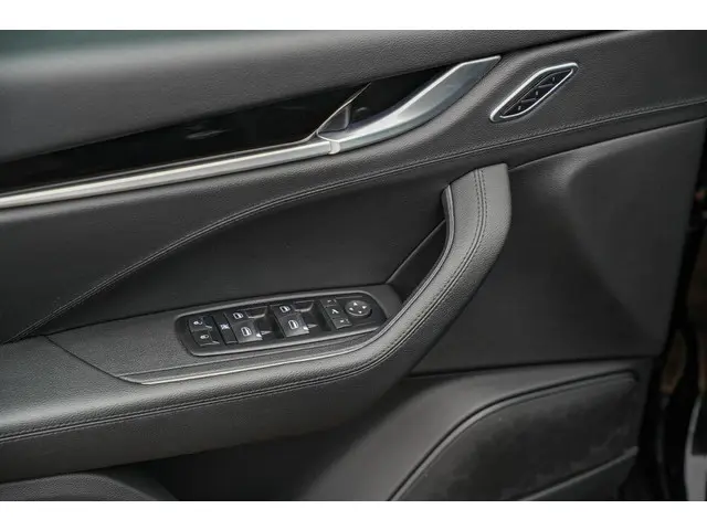 Maserati Levante 3.0 V6 S AWD SQ4 2017 Benzine 14