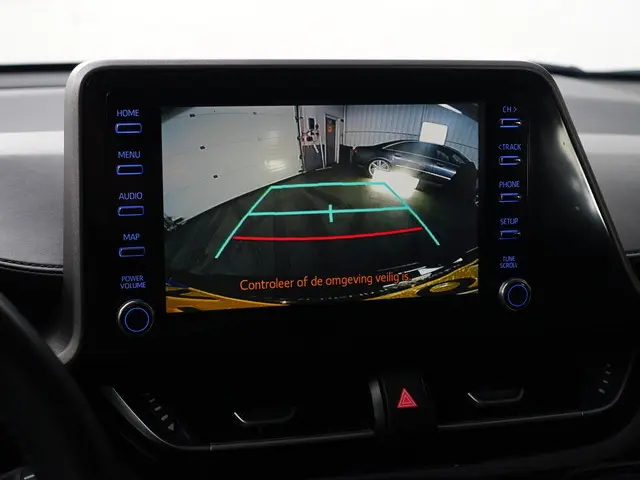 Toyota C-HR 1.8 Hybrid Active Aut- 2023 Hybride Benzine 9