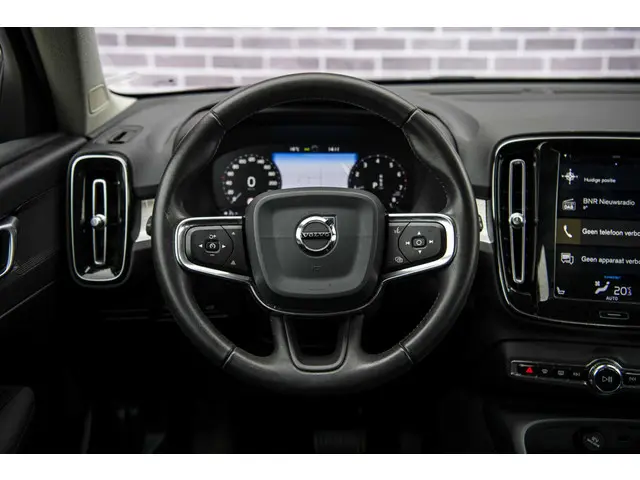 Volvo XC40 2.0 T4 Momentum 2019 Benzine 4