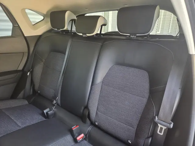 Renault Captur 1.0 TCe 90 Intens 2024 Benzine 5