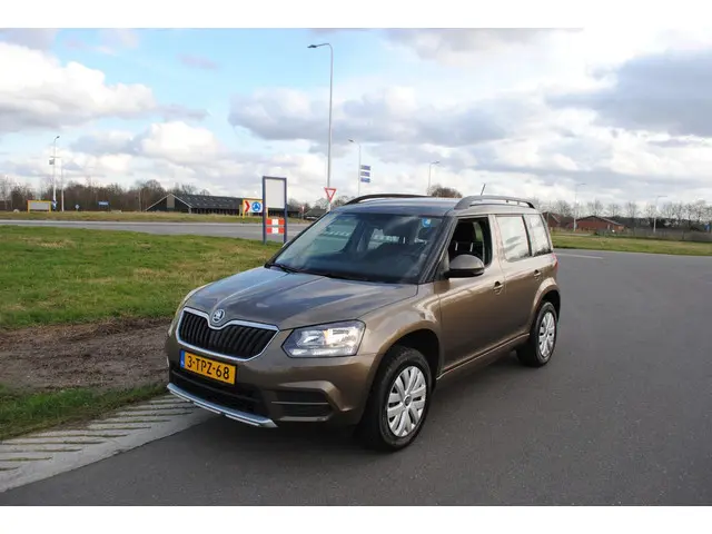 Škoda Yeti 1.2 TSI Active AUTOMAAT 2014 Benzine 8