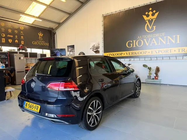 Volkswagen Golf 2.0 TDI Highline 2018 Diesel 6