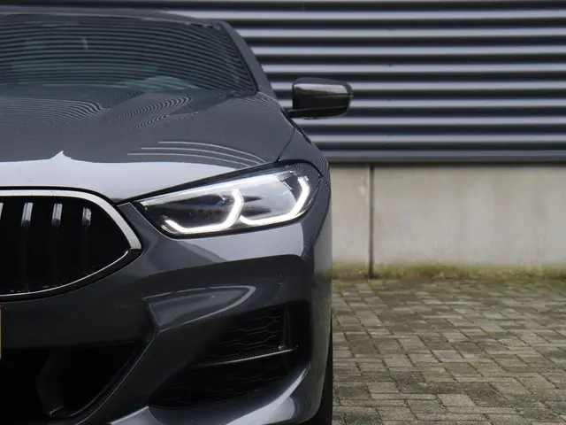 BMW 8 Serie Coupé M850i xDrive 2020 Benzine 38