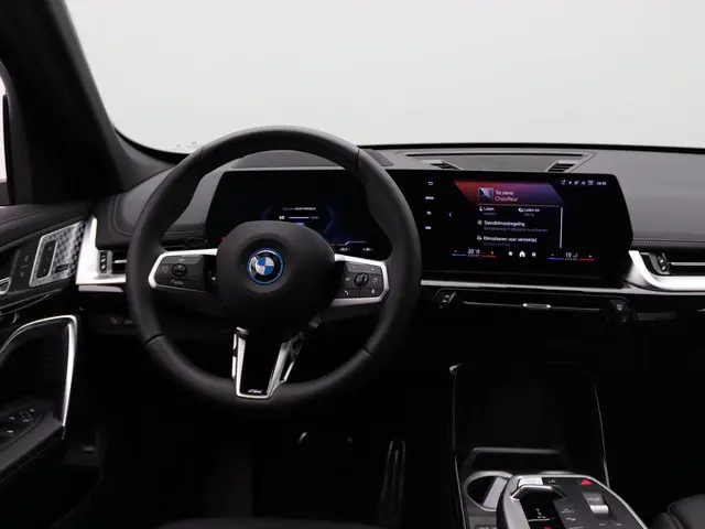 BMW iX1 eDrive20 67 kWh 2024 Elektrisch 7