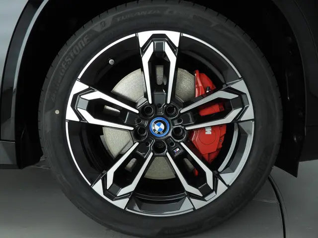 BMW X1 xDrive25e 2025 Hybride Benzine 51