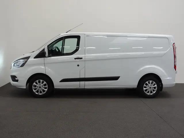 Ford Transit Custom 300 2.0 TDCI L2H1 Trend 2023 Diesel 36