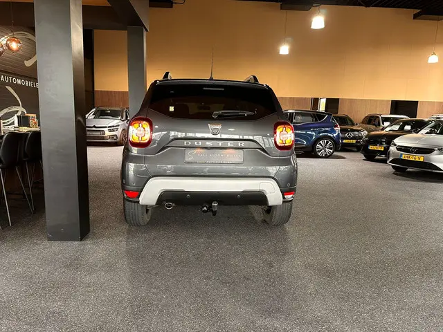 Dacia Duster 1.0 TCe Prestige 2021 Benzine 24