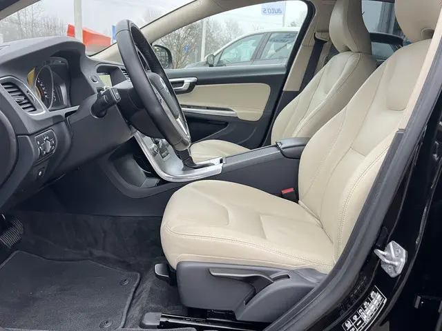 Volvo S60 1.5 T3 Automaat Nordic+ 2016 Benzine 11