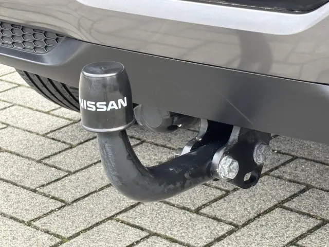 Nissan QASHQAI MHEV 140 MT Tekna 2024 Benzine 35