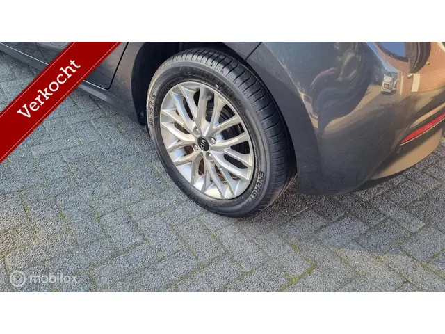 Kia Rio 1.2 CVVT ExecutiveLine 2018 Benzine 5