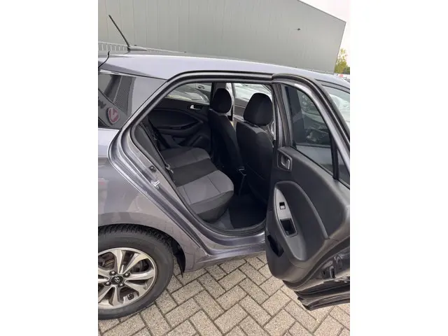 Hyundai i20 1.0 T-GDI i-Motion 2020 Benzine 12