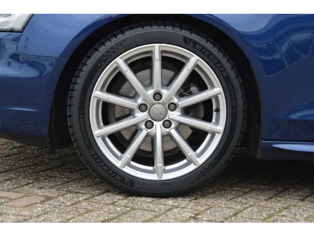 Audi A4 Avant 1.8 TFSI 170 pk S-line 2e eig. 2014 Benzine 9