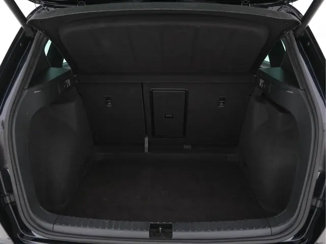SEAT Ateca 1.5 TSI FR Business Intense 2021 Benzine 10