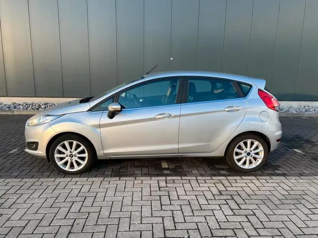 Ford Fiesta 1.0 EcoBoost Titanium 2016 Benzine 3
