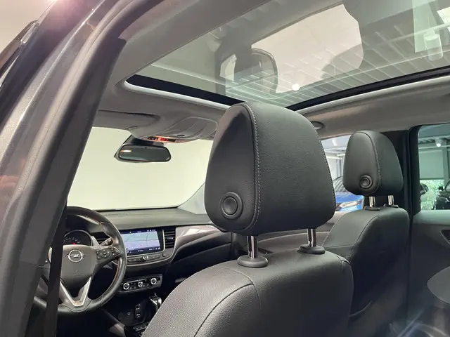 Opel Crossland X 1.2 Turbo Innovation 2018 Benzine 12