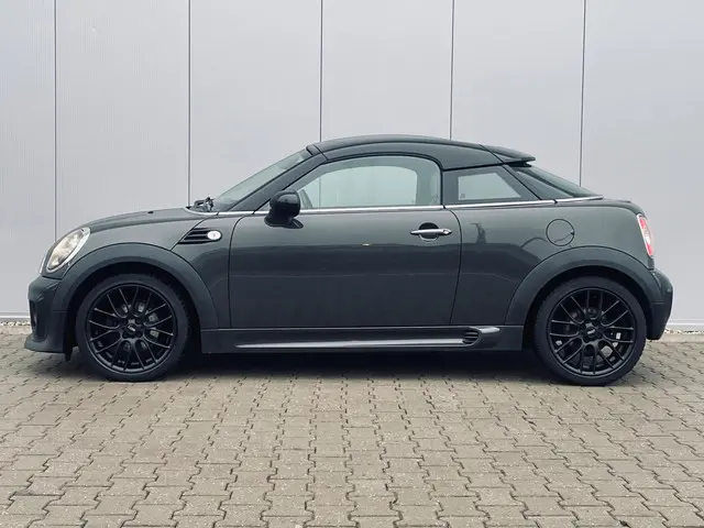 MINI Coupé Mini 1.6 John Cooper Works Chili 2013 Benzine 2