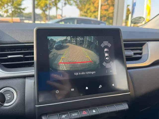 Renault Captur TCe 140 Intens 2021 Benzine 19