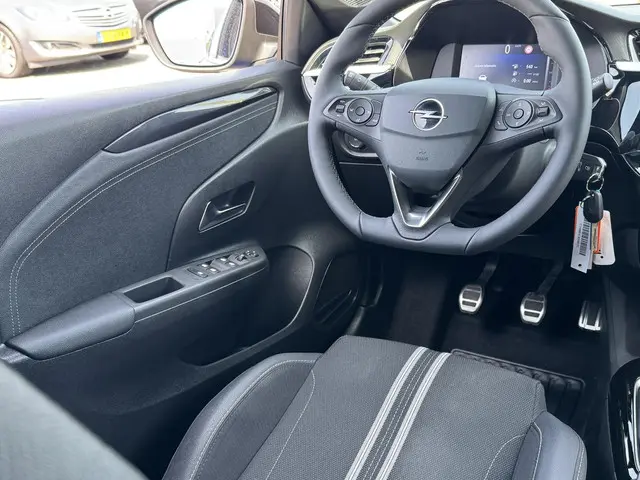 Opel Corsa 1.2 Turbo GS 2024 Benzine 19