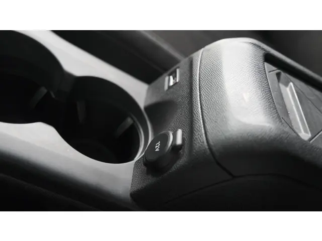 DS DS 3 Crossback PureTech 100 Montmartre 2022 Benzine 33