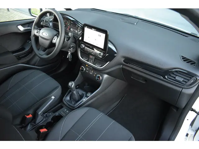 Ford Fiesta 1.1 Trend |NAVI|CARPLAY|CRUISE|PDC 2018 Benzine 31