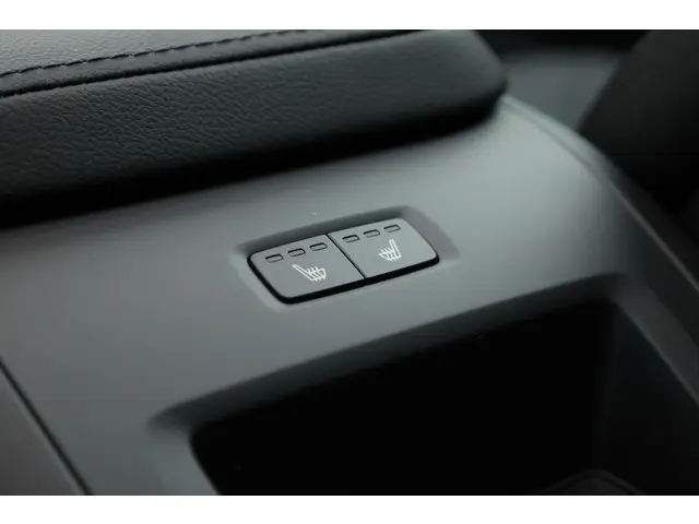Volvo XC60 T6 Recharge Core 2022 Hybride Benzine 19