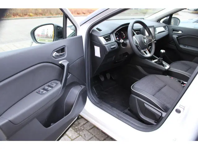 Renault Captur 3
