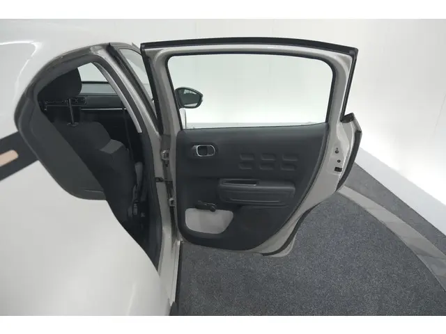 Citroën C3 PureTech 82 C-Series 2022 Benzine 57