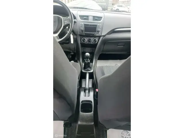 Suzuki Swift 1.2 Style EASSS 2016 Benzine 9