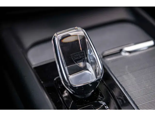 Volvo XC60 B5 Plus Dark 2023 Benzine 29