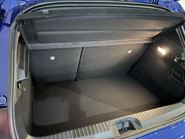 Mitsubishi Colt 1.6 HEV Intense+ 2025 Hybride Benzine 8