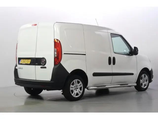 Fiat Doblò Cargo 1.3 MJet L1H1 Actual 2017 Diesel 2